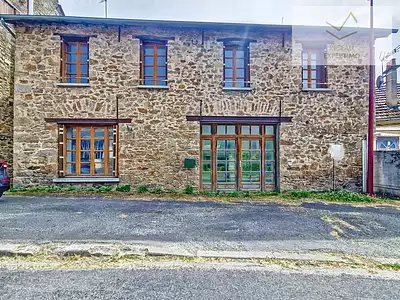 Immeuble, 277 m²