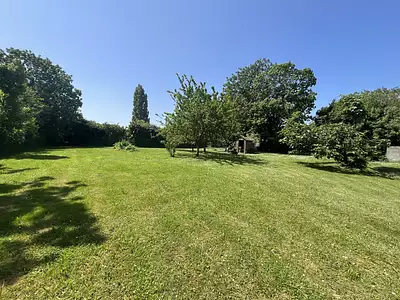 Terrain, 606 m²