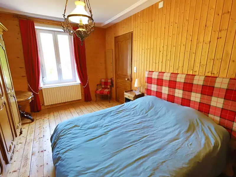 Maison, 210 m²