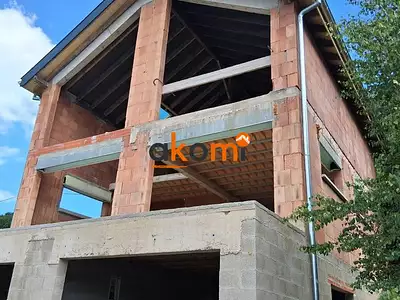 Maison, 137 m²