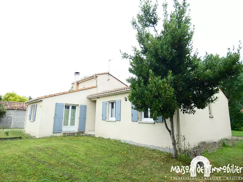 Maison, 92 m²
