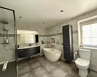 Maison, 250 m²