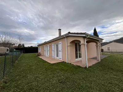 Maison, 121,36 m²