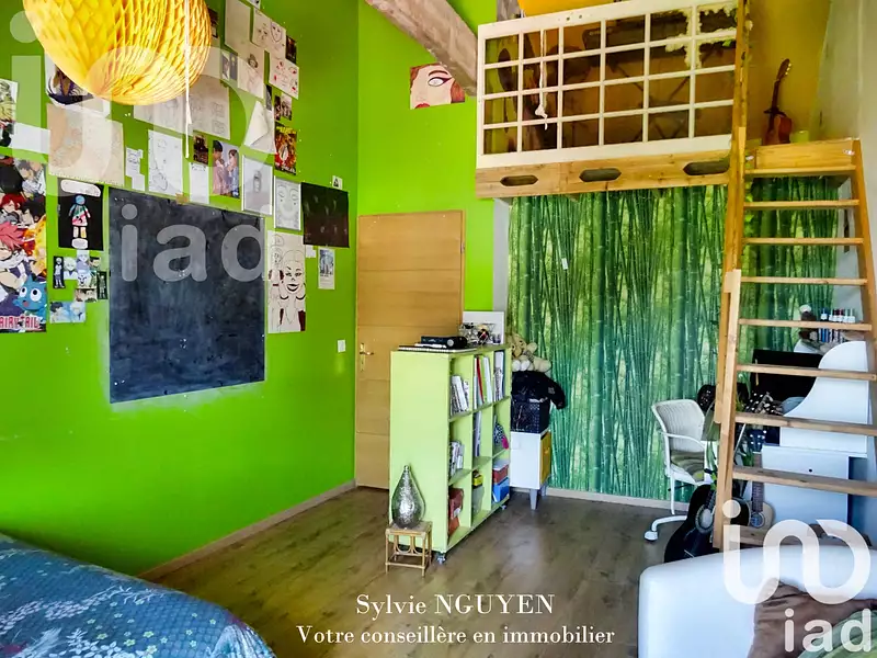 Maison, 244 m²