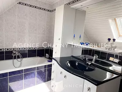 Maison, 144 m²