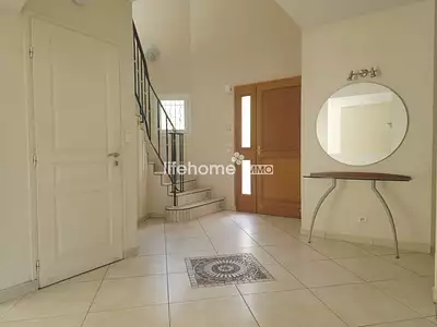 Maison, 223,52 m²