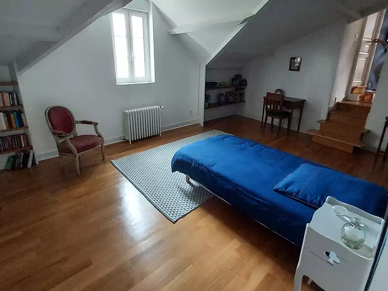 Immeuble, 330 m²
