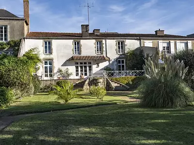 Maison, 338 m²