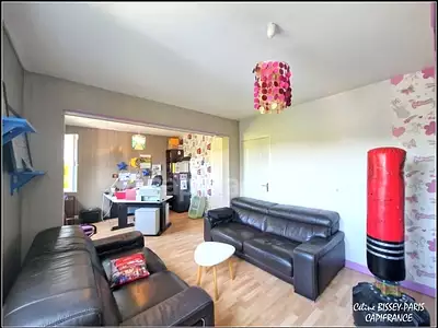 Maison, 222 m²
