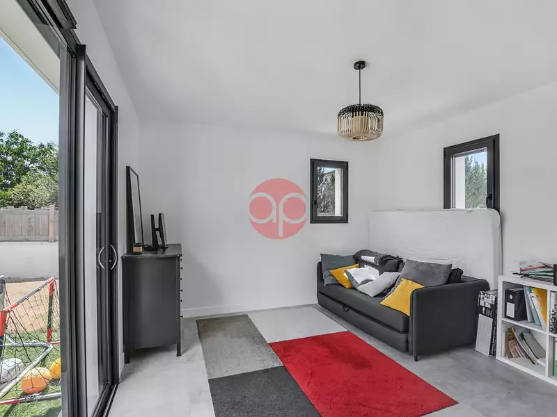 Maison, 100,68 m²