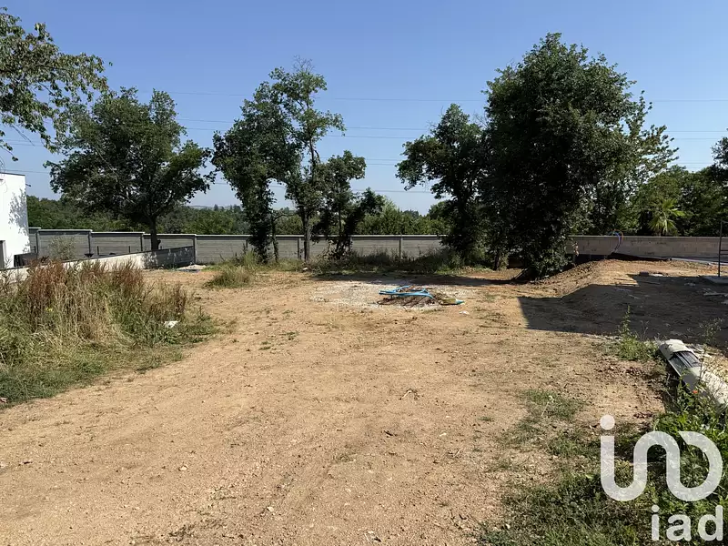 Terrain, 1 018 m²