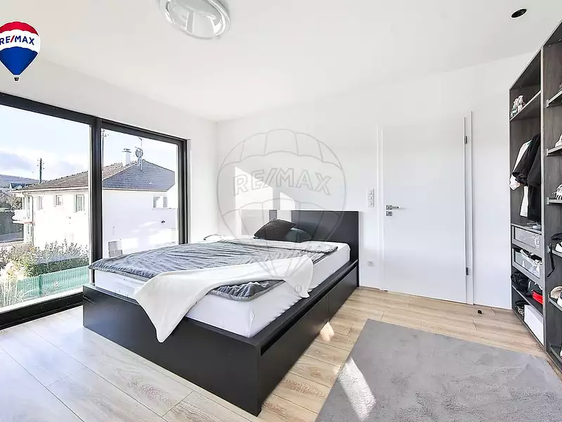 Maison, 348 m²