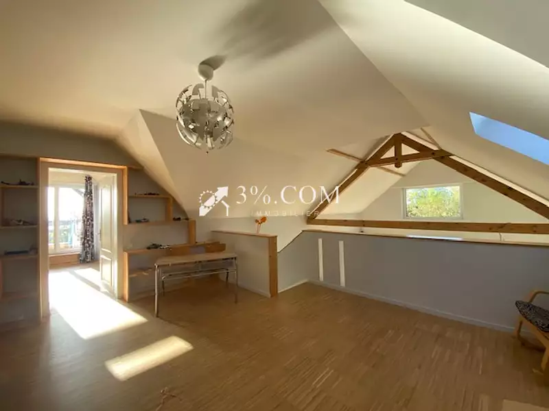 Maison, 240 m²