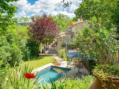 Maison, 160 m²