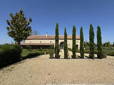 Maison, 445 m²