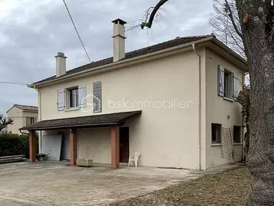 Maison, 220 m²