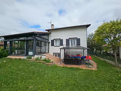 Maison, 213 m²
