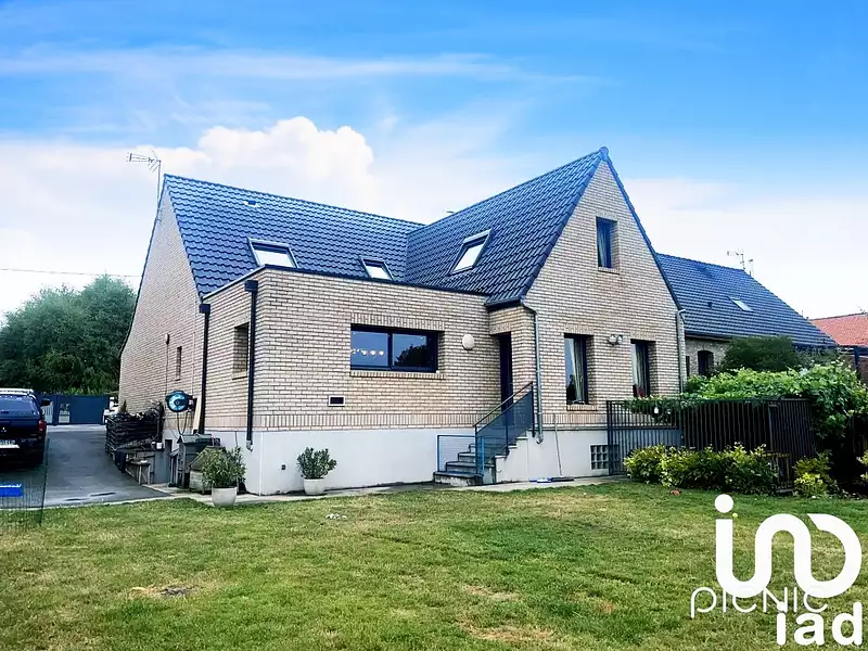 Maison, 167 m²