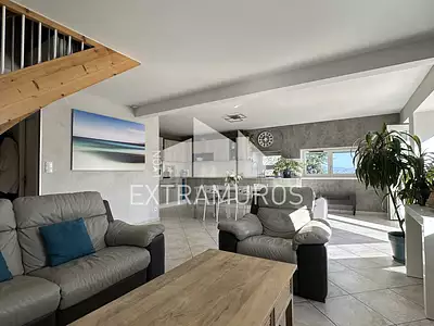 Maison, 158 m²