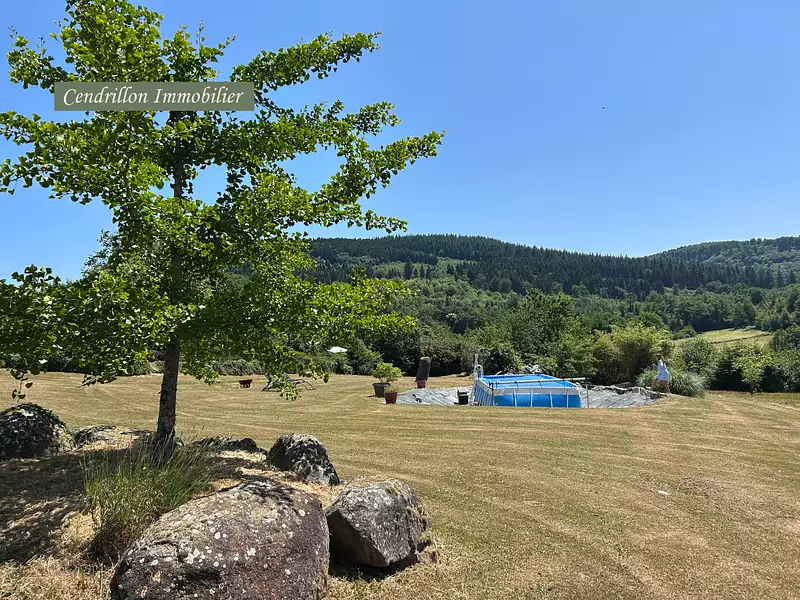 Maison, 240 m²
