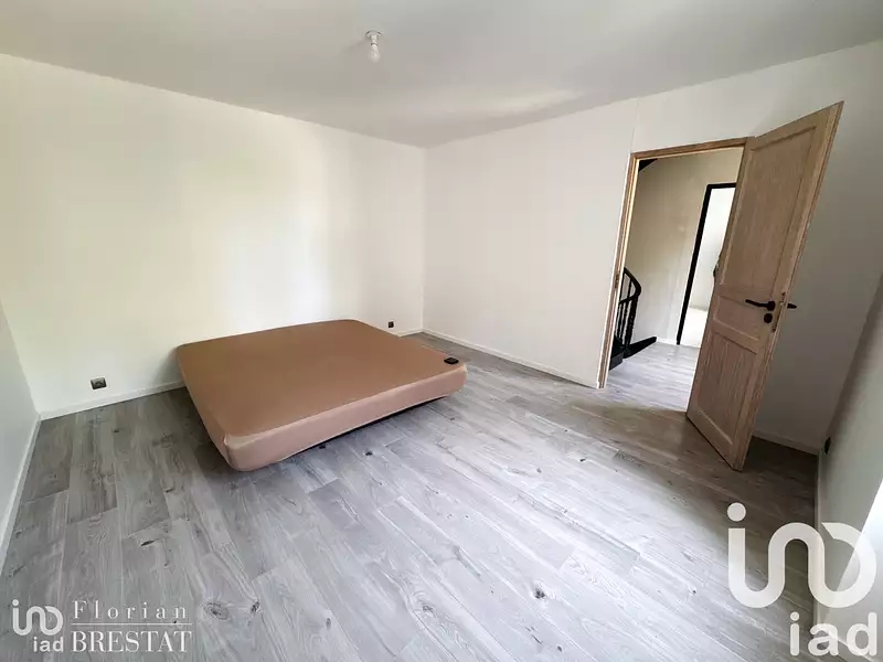 Maison, 192 m²