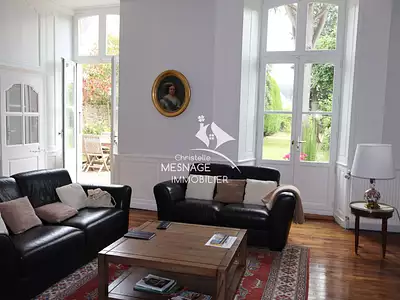 Maison, 230 m²