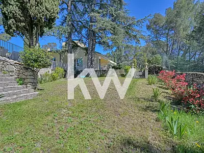 Maison, 285 m²