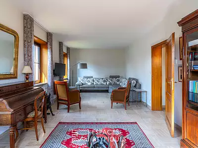 Maison, 273 m²