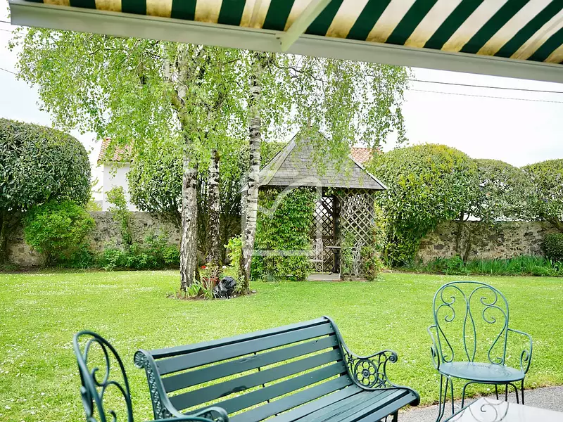 Maison, 165 m²