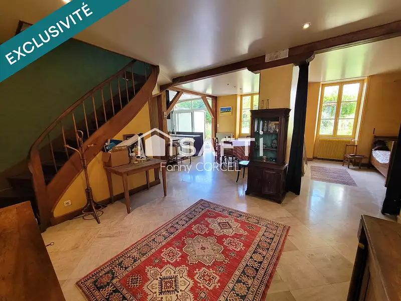 Maison, 298 m²