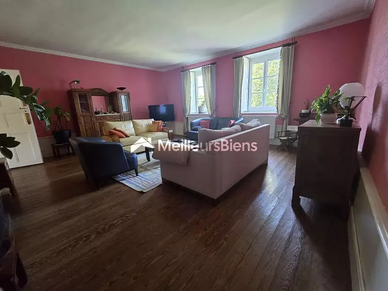 Maison, 271 m²
