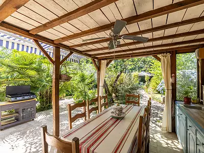 Maison, 270 m²