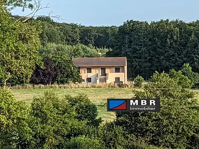 Maison, 218 m²
