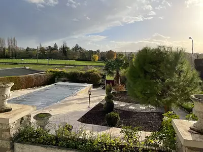 Maison, 225 m²