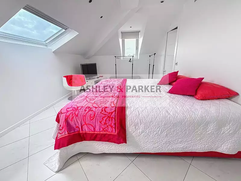 Maison, 400 m²