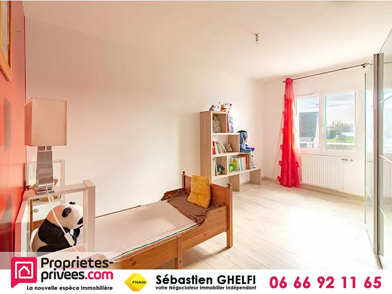 Maison, 220 m²