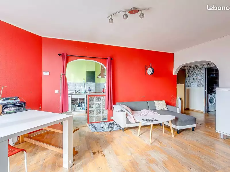 Immeuble, 80 m²