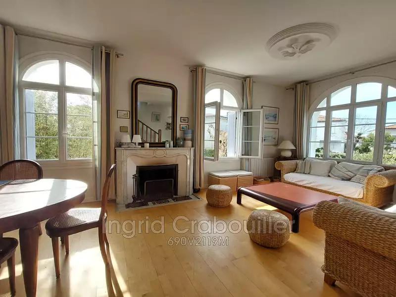 Maison, 160 m²