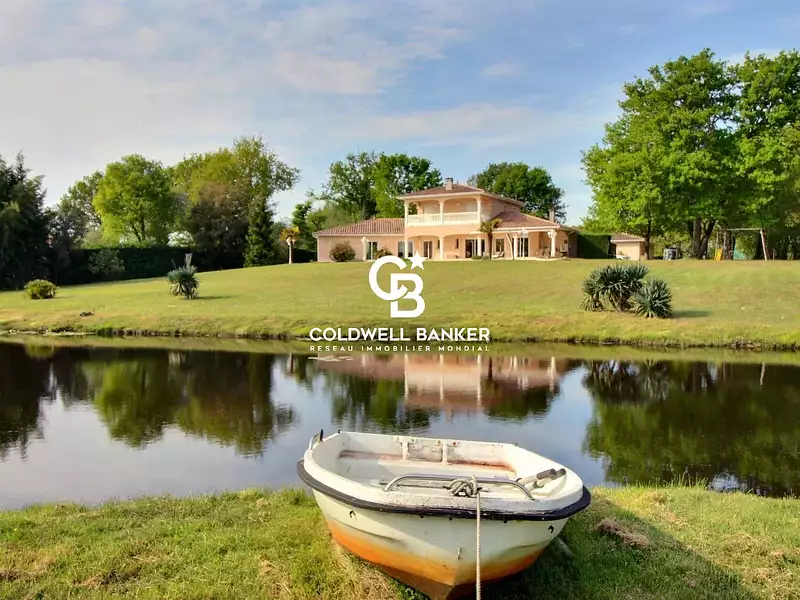 Maison, 358 m²