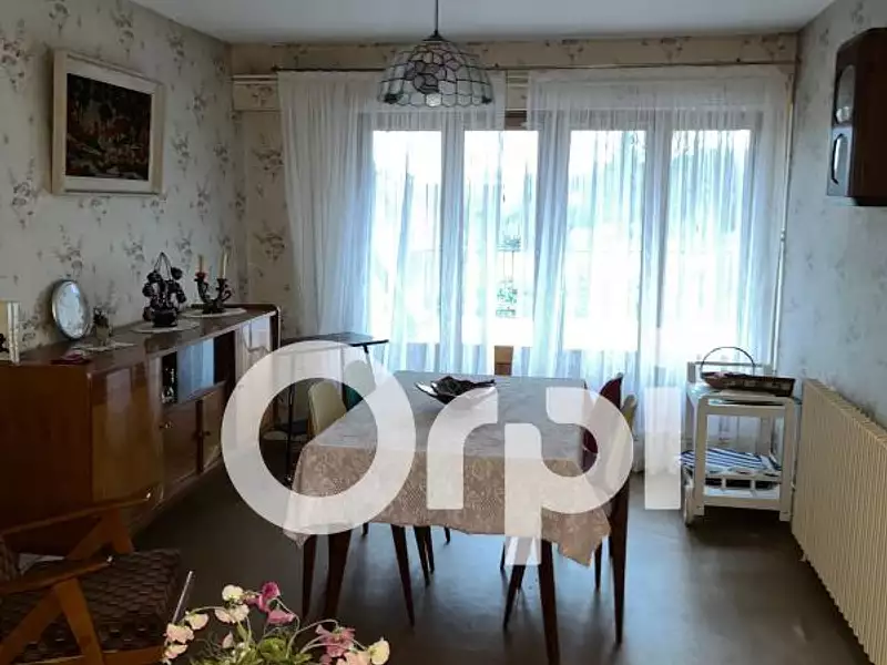 Maison, 328 m²