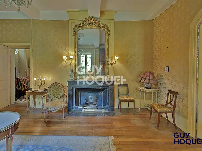 Maison, 303,84 m²