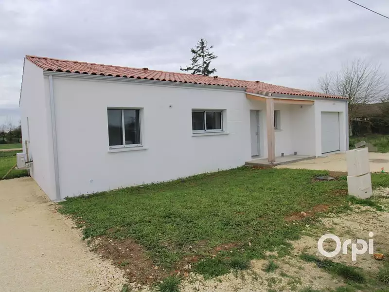 Maison, 104 m²