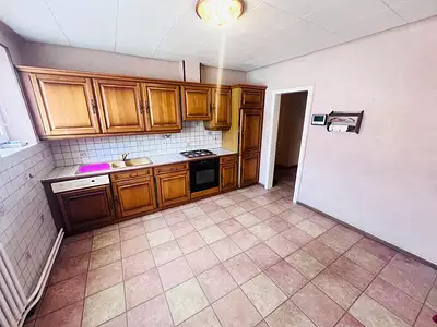 Maison, 268 m²