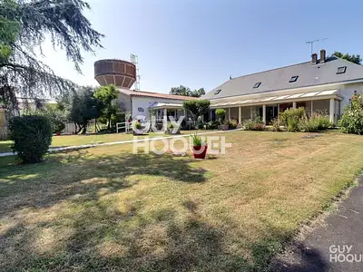 Maison, 340 m²