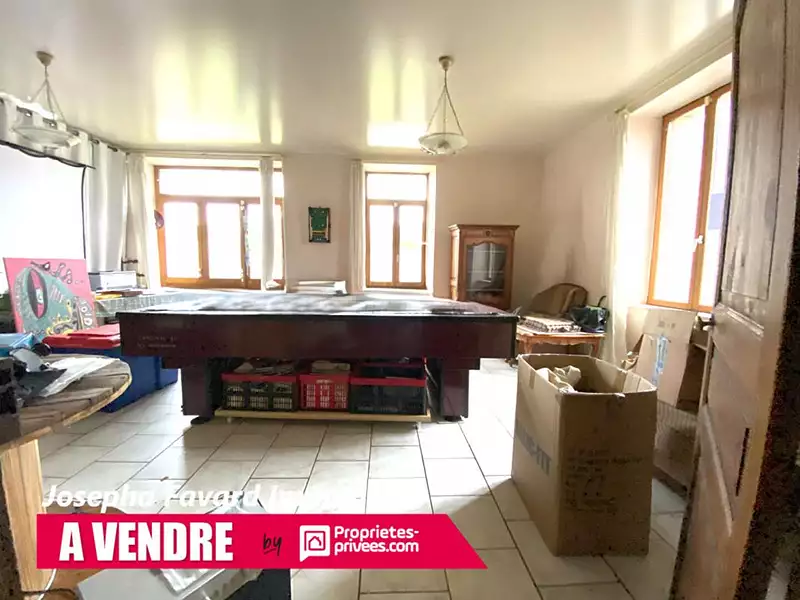 Maison, 165 m²