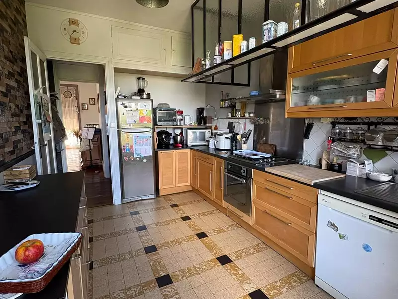 Maison, 166 m²