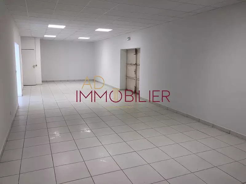 Divers, 143 m²
