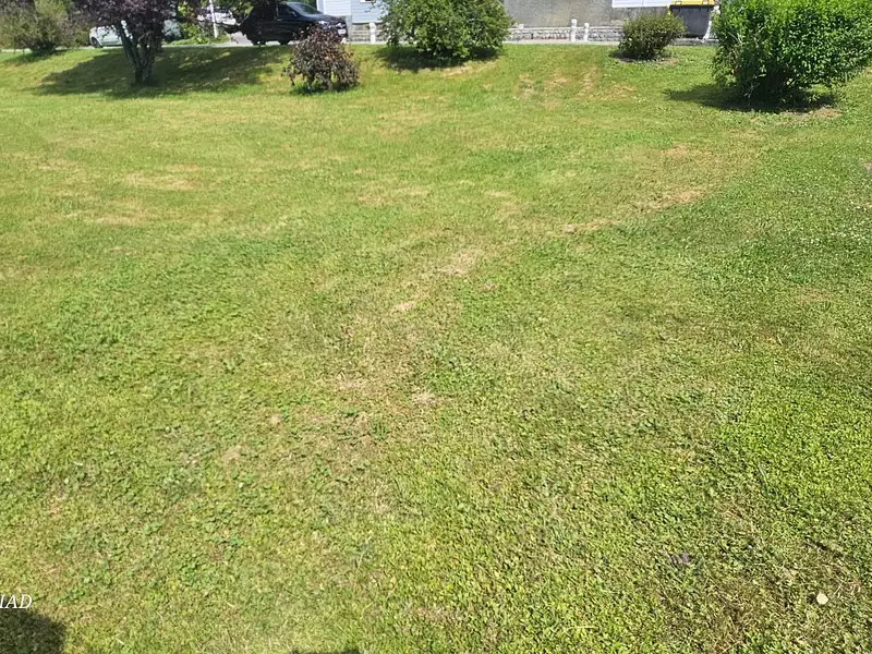 Terrain, 600 m²