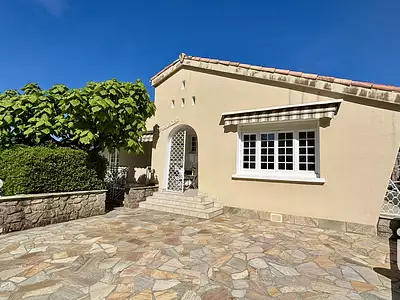 Maison, 275 m²