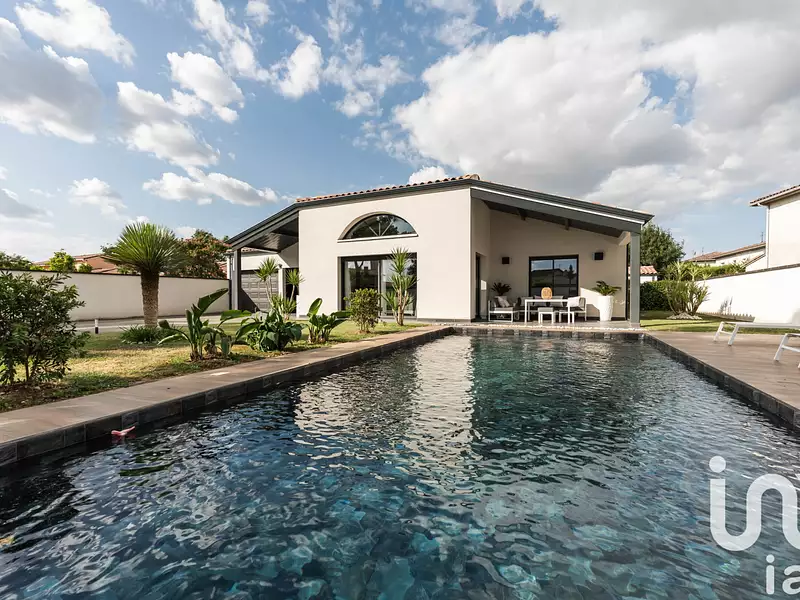 Maison, 144 m²